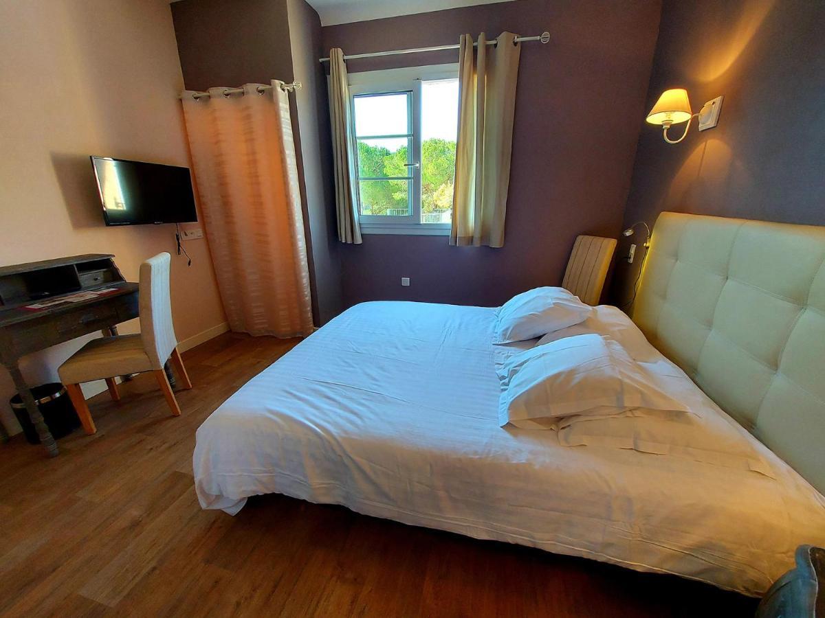 Hôtel Les Hauts de Mourèze Esterno foto