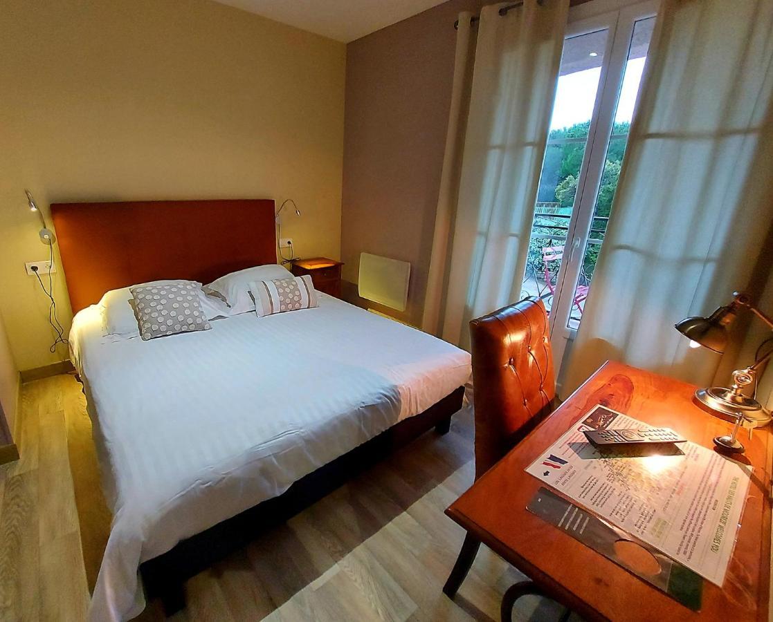 Hôtel Les Hauts de Mourèze Esterno foto