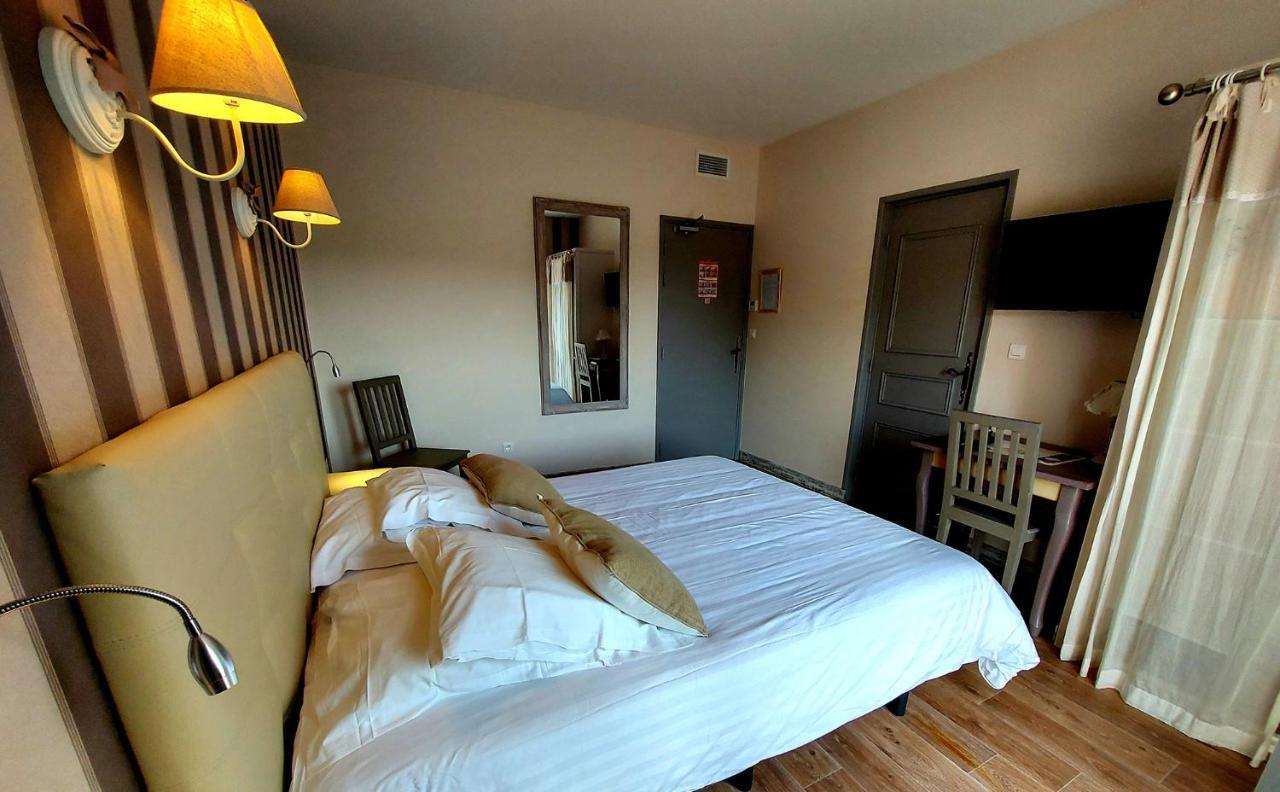 Hôtel Les Hauts de Mourèze Esterno foto