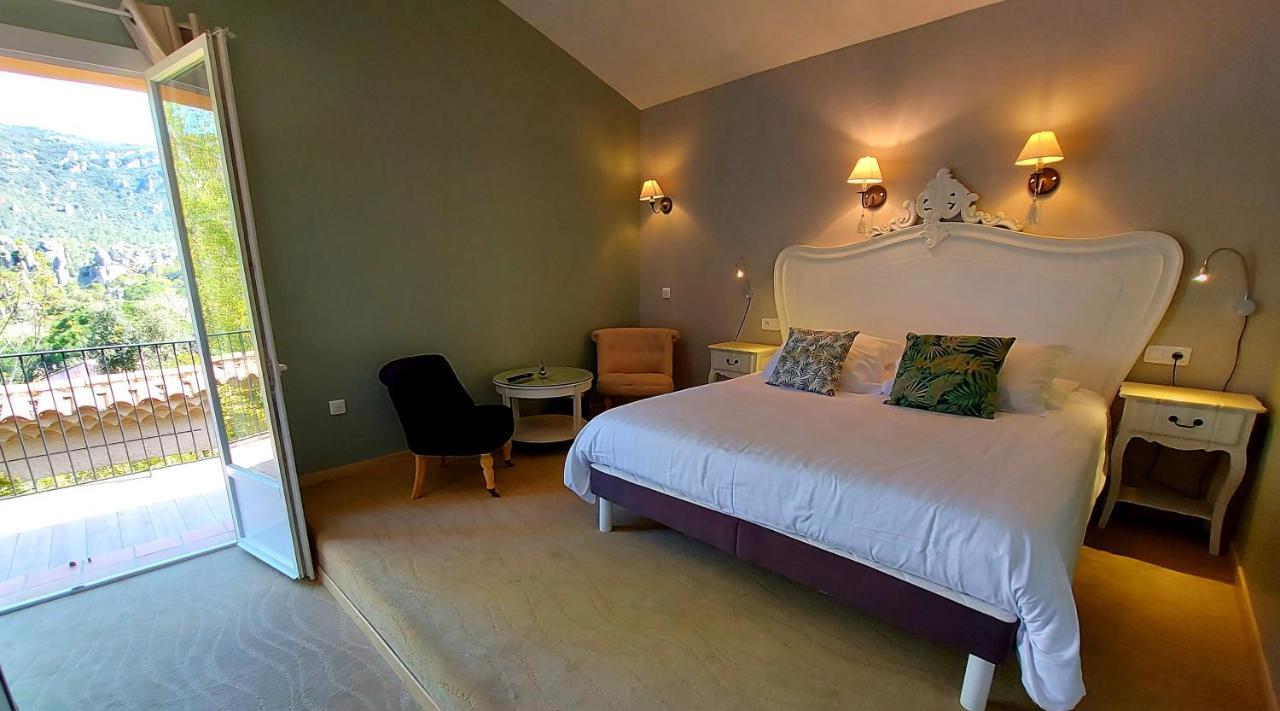 Hôtel Les Hauts de Mourèze Esterno foto